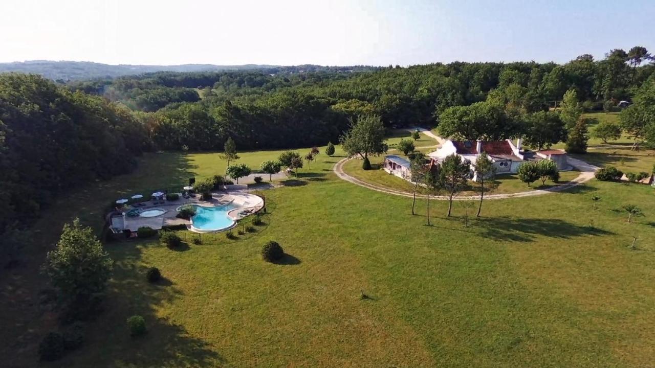 La Clairiere - Ecolieu De Vacances Lamothe-Fenelon Екстериор снимка